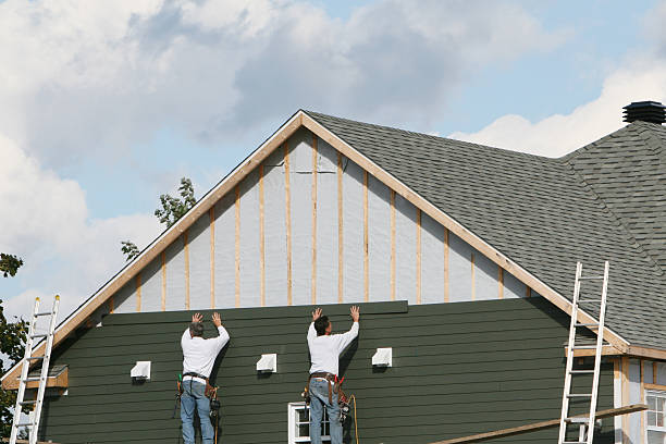 Professional Siding Contractor technician working in Morton Grove, IL